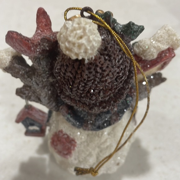 2 snowmen. - Picture 5 of 6